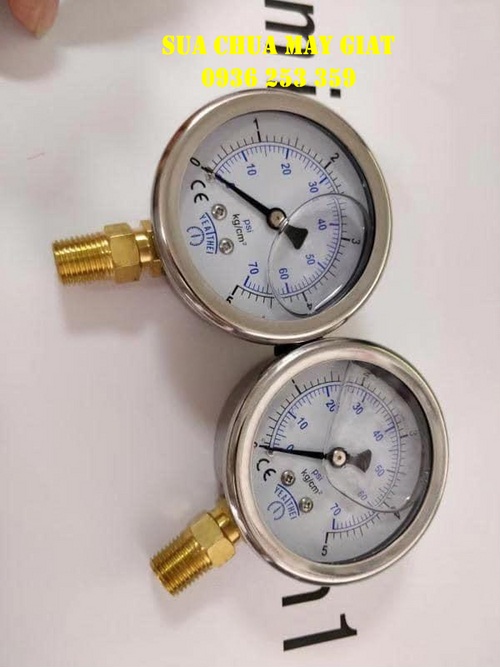 đồng hồ báo áp suất khí nén